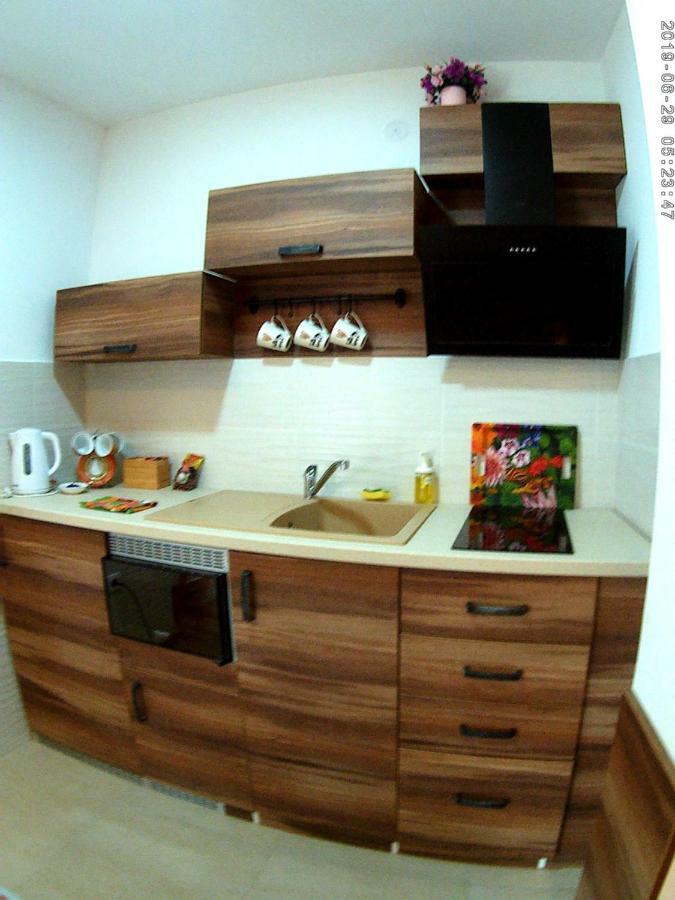 Uki-Modern Apartment With Parking Нови-Сад Экстерьер фото